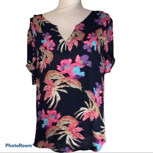 Daniel Rainn black flower chiffon short sleeve top